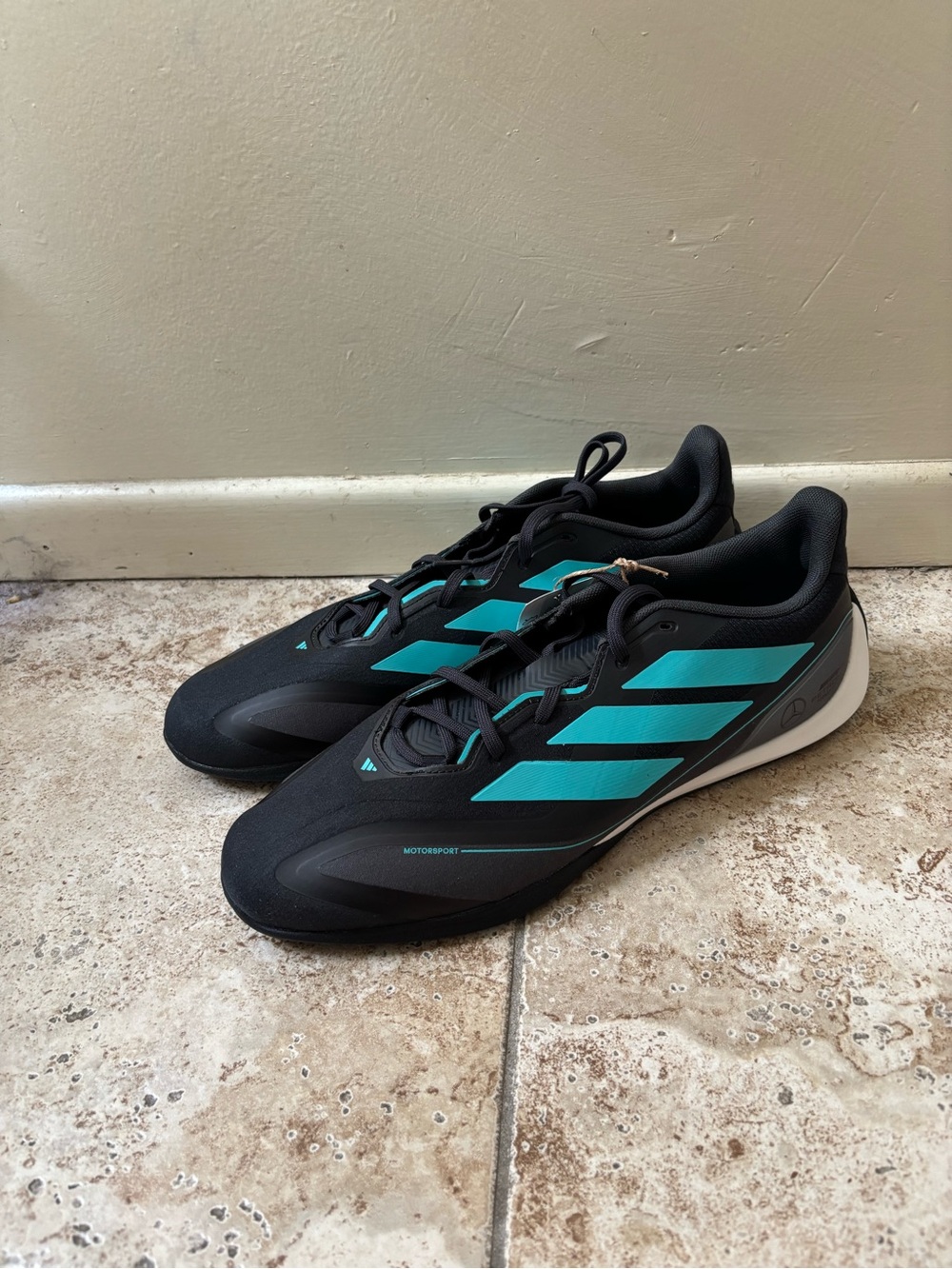 Mercedes AMG PETRONAS F1 Team Adidas Feroza Black JQ3273 MENS Sneakers 10.5-12